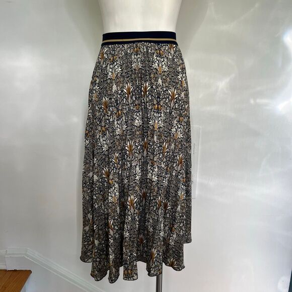 H&M x Morris & Co pleated floral midi skirt - Picture 6 of 8